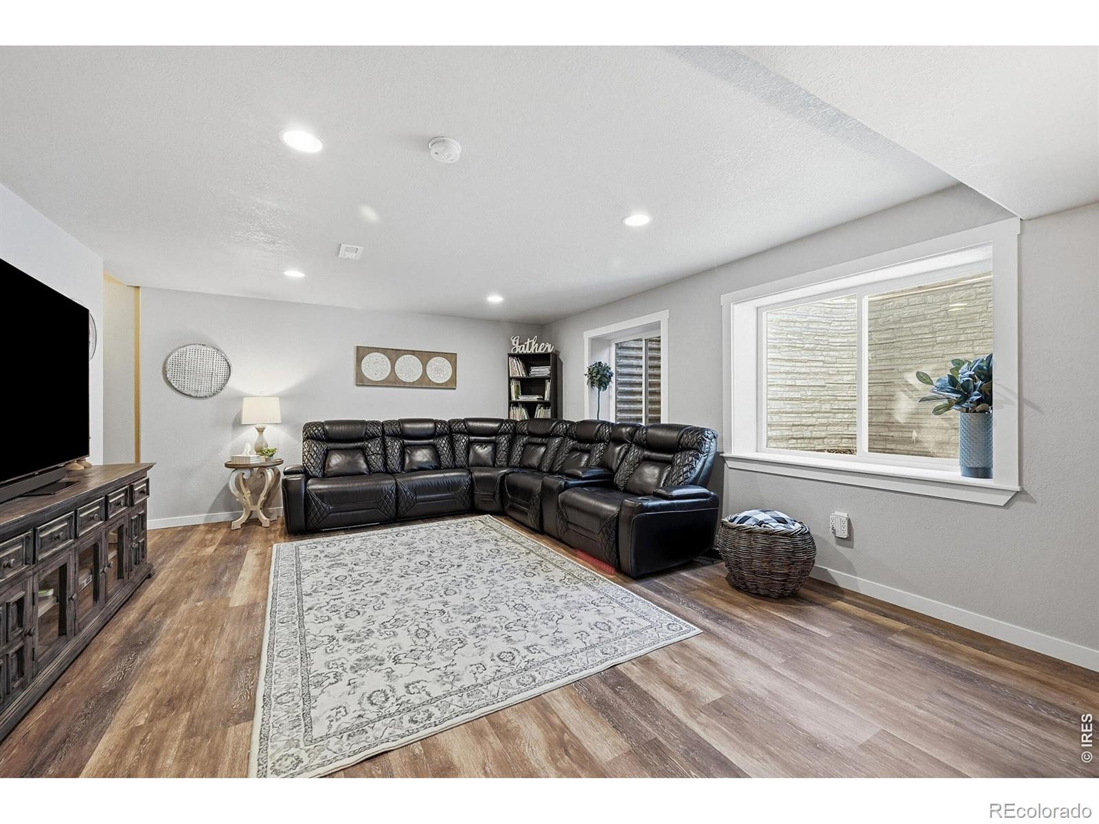 MLS Image #38 for 671  vermilion peak drive,windsor, Colorado