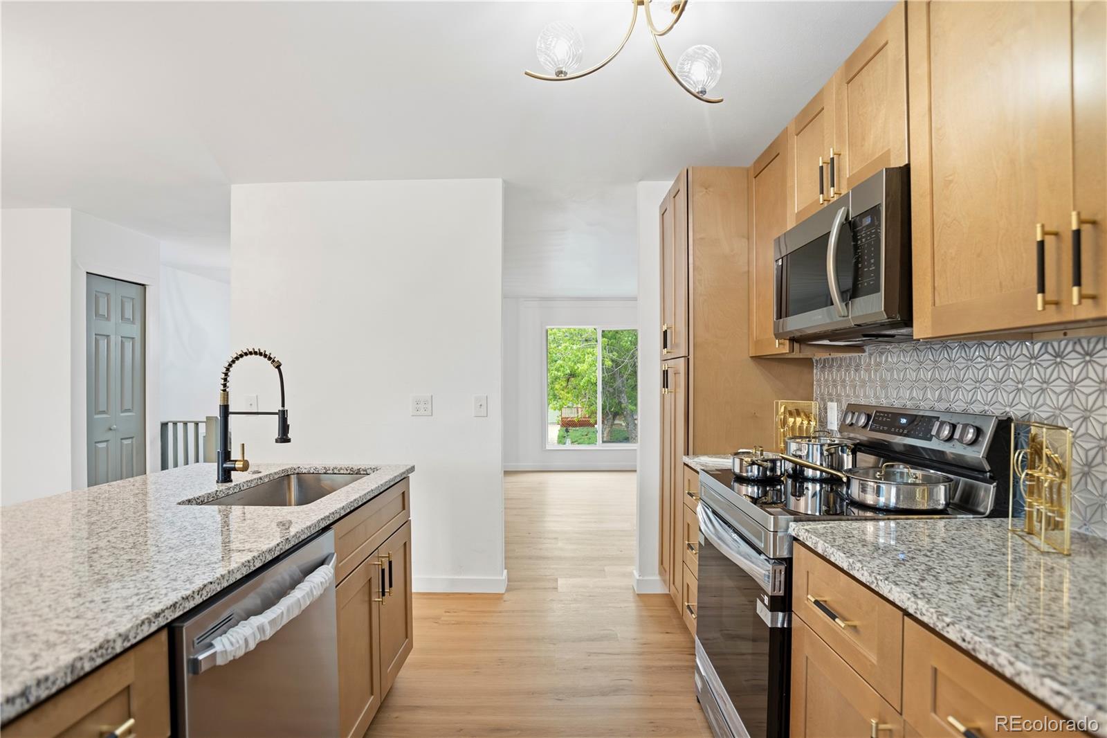 MLS Image #5 for 18035 e iowa drive,aurora, Colorado