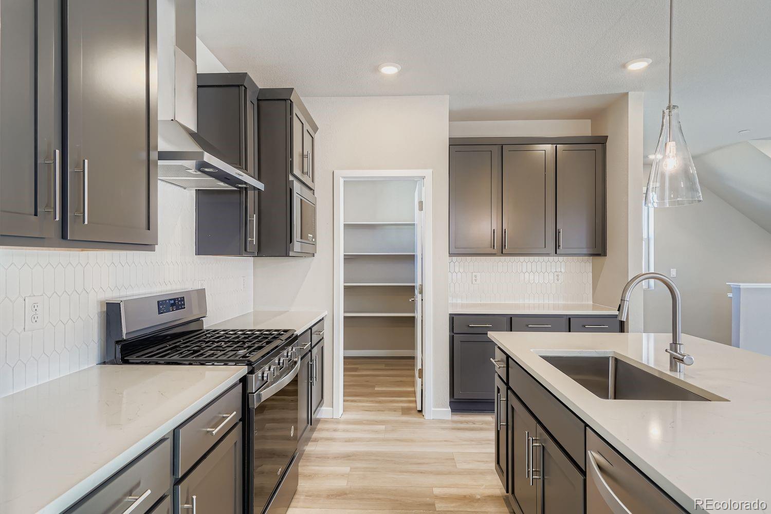 MLS Image #16 for 3840 w 82nd lane,westminster, Colorado