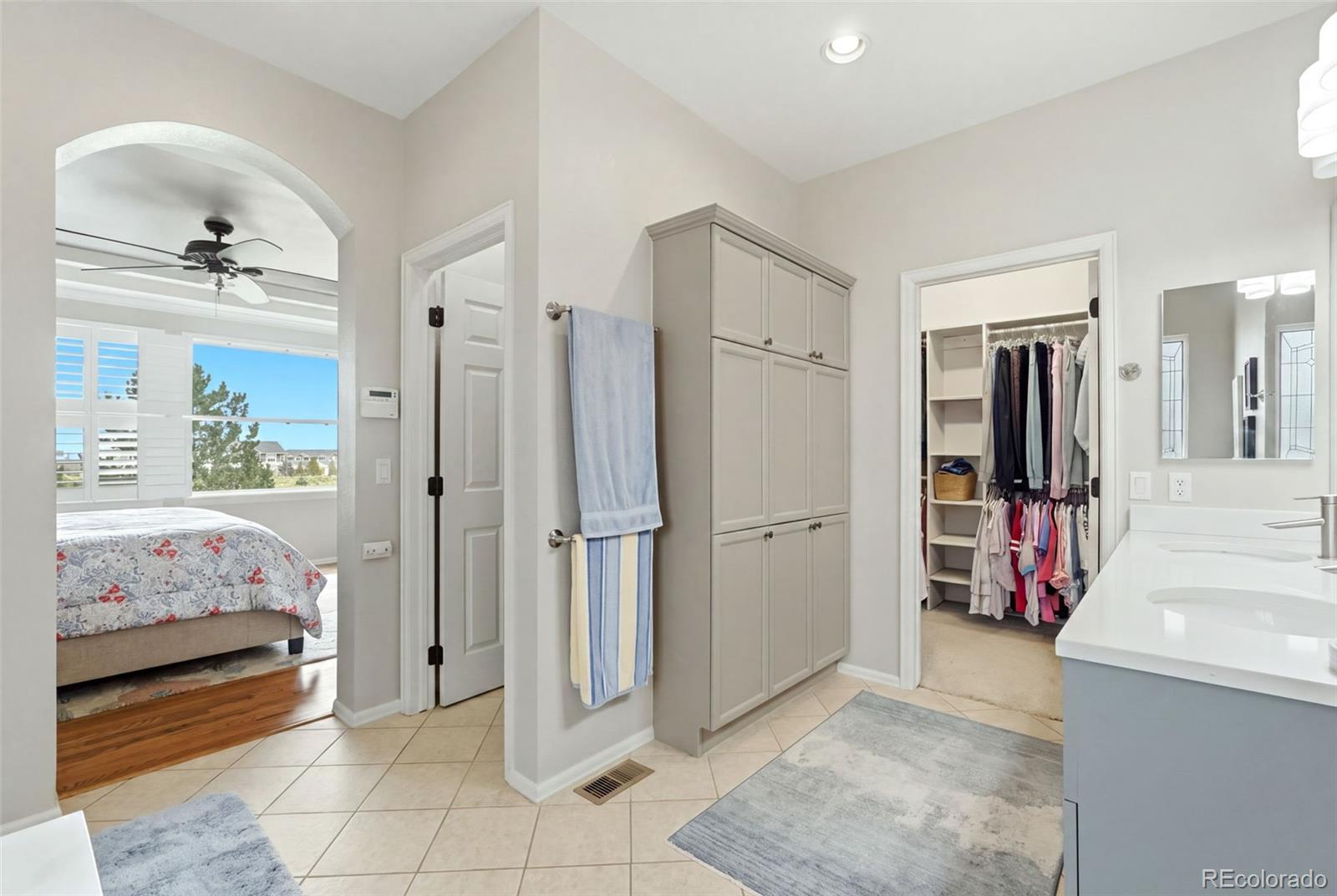 MLS Image #19 for 23375 e moraine place,aurora, Colorado