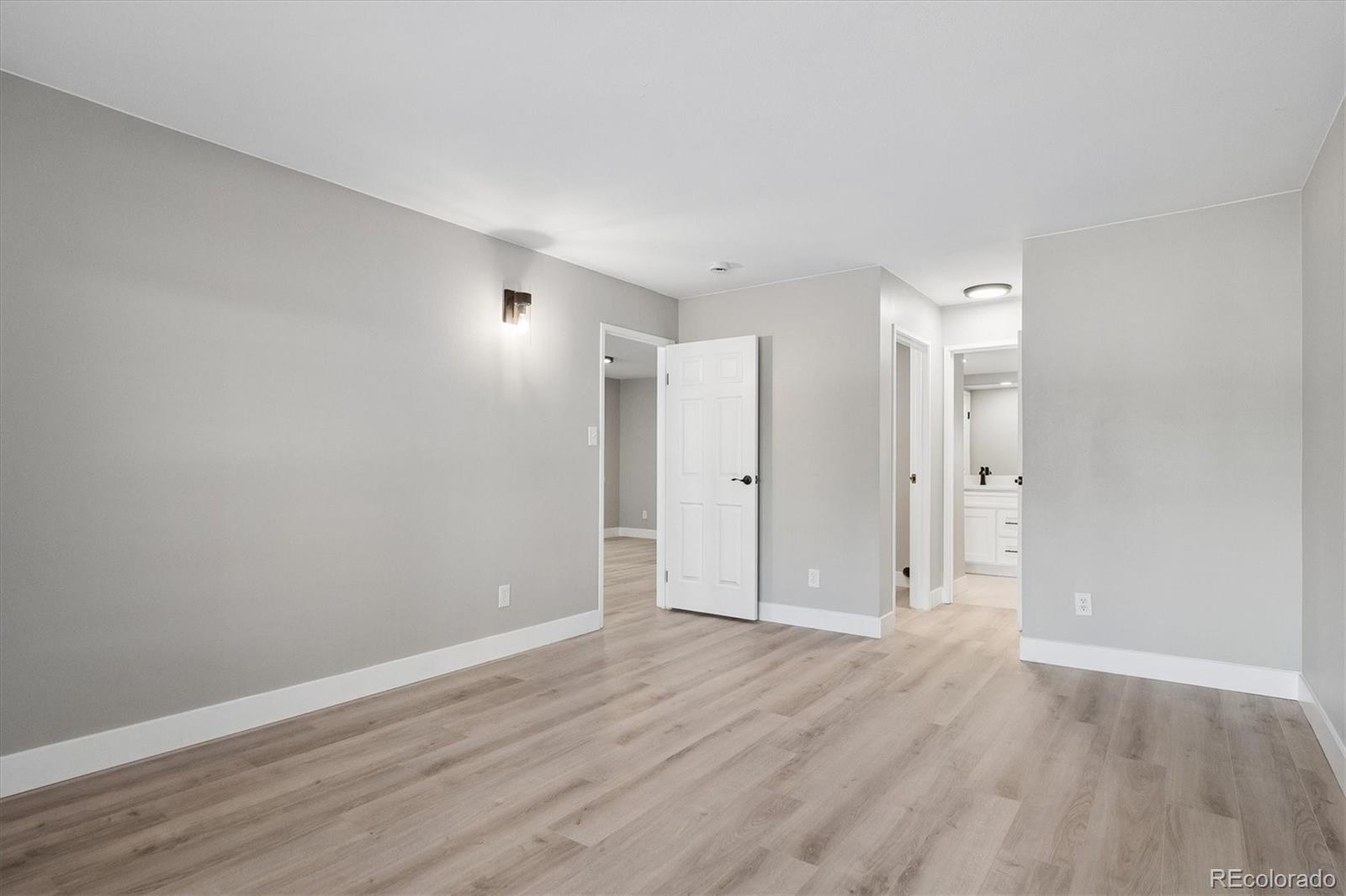 MLS Image #10 for 13901 e marina drive,aurora, Colorado