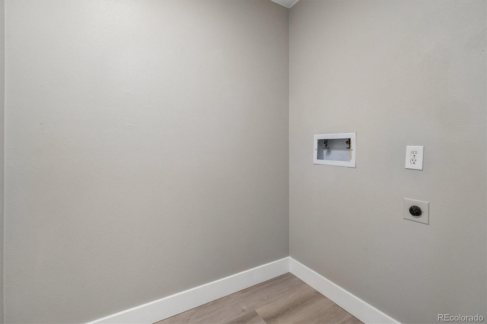 MLS Image #11 for 13901 e marina drive,aurora, Colorado