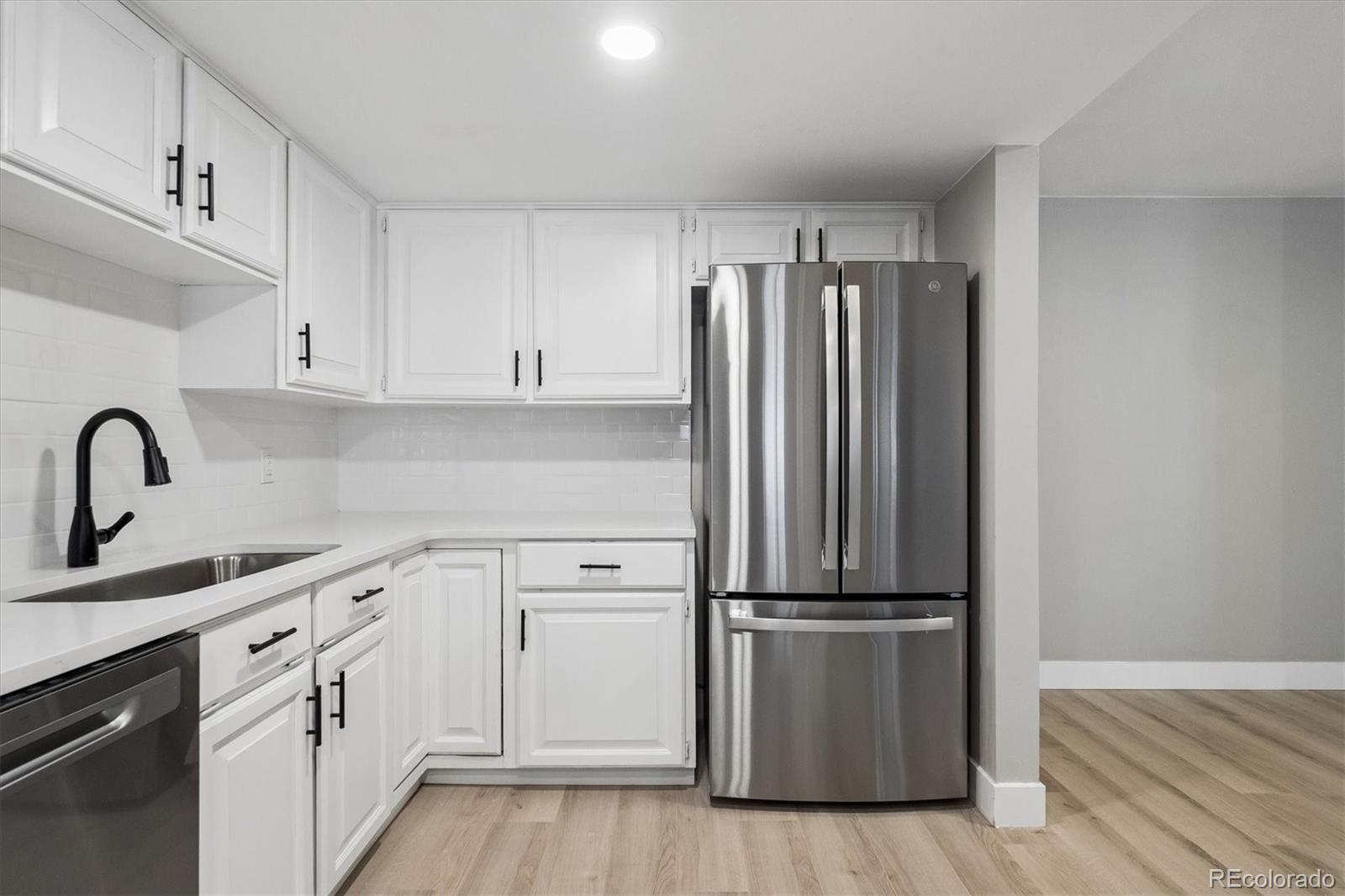 MLS Image #8 for 13901 e marina drive,aurora, Colorado