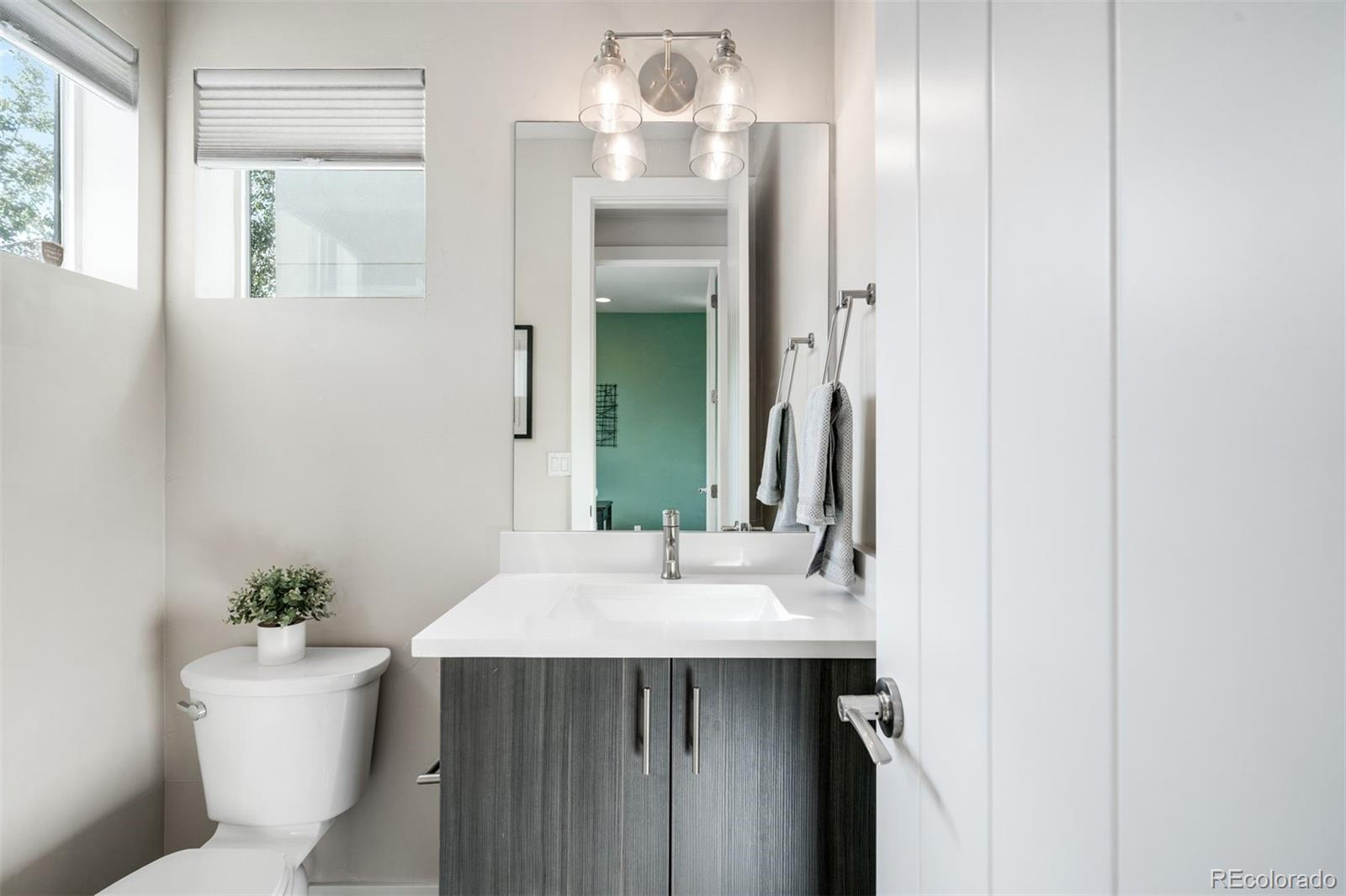 MLS Image #10 for 2115  eliot street,denver, Colorado