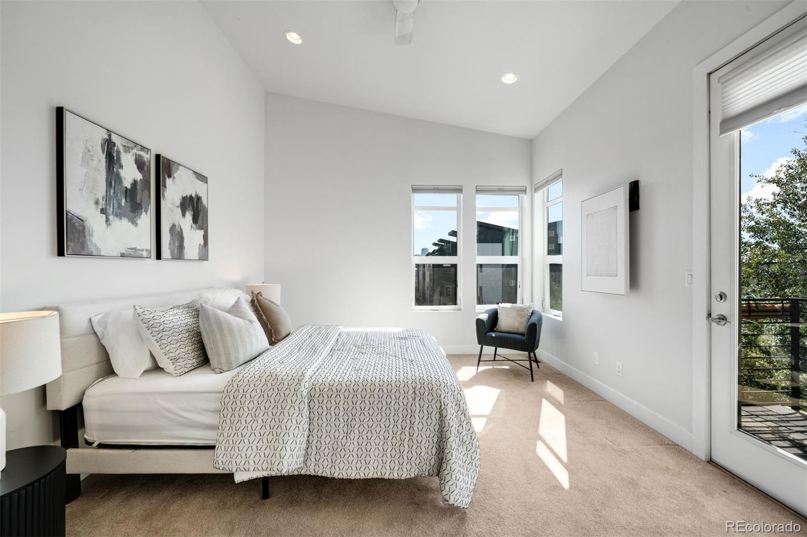 MLS Image #11 for 2115  eliot street,denver, Colorado