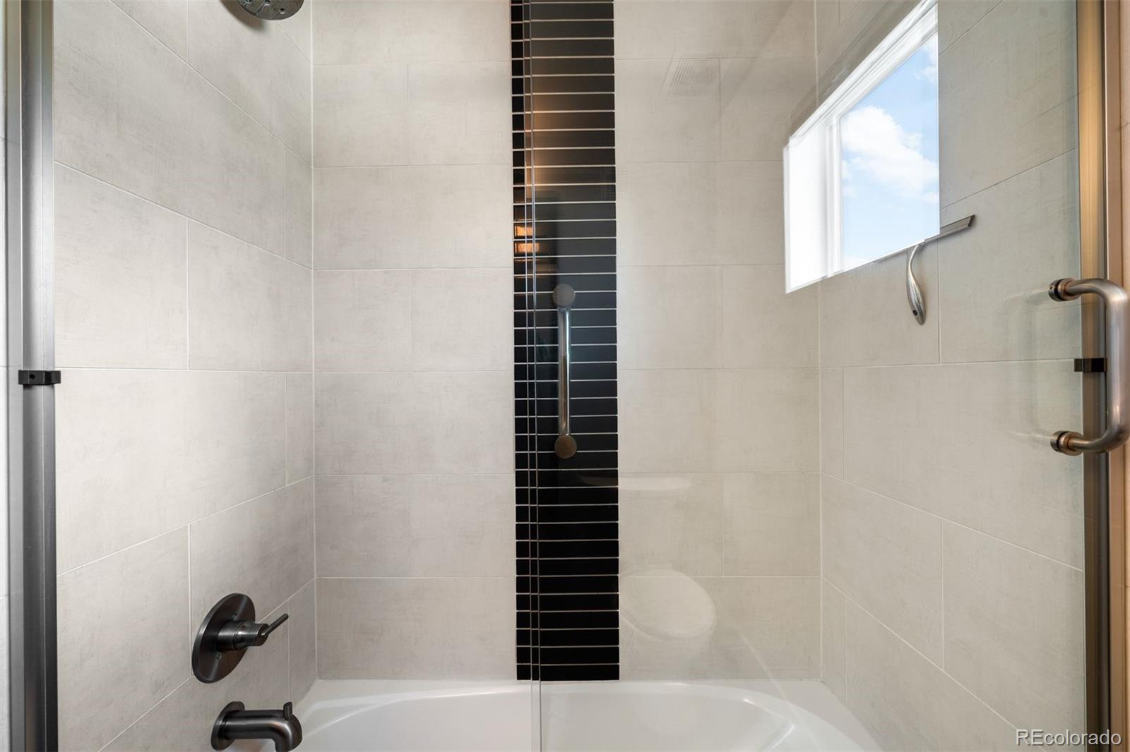 MLS Image #18 for 2115  eliot street,denver, Colorado