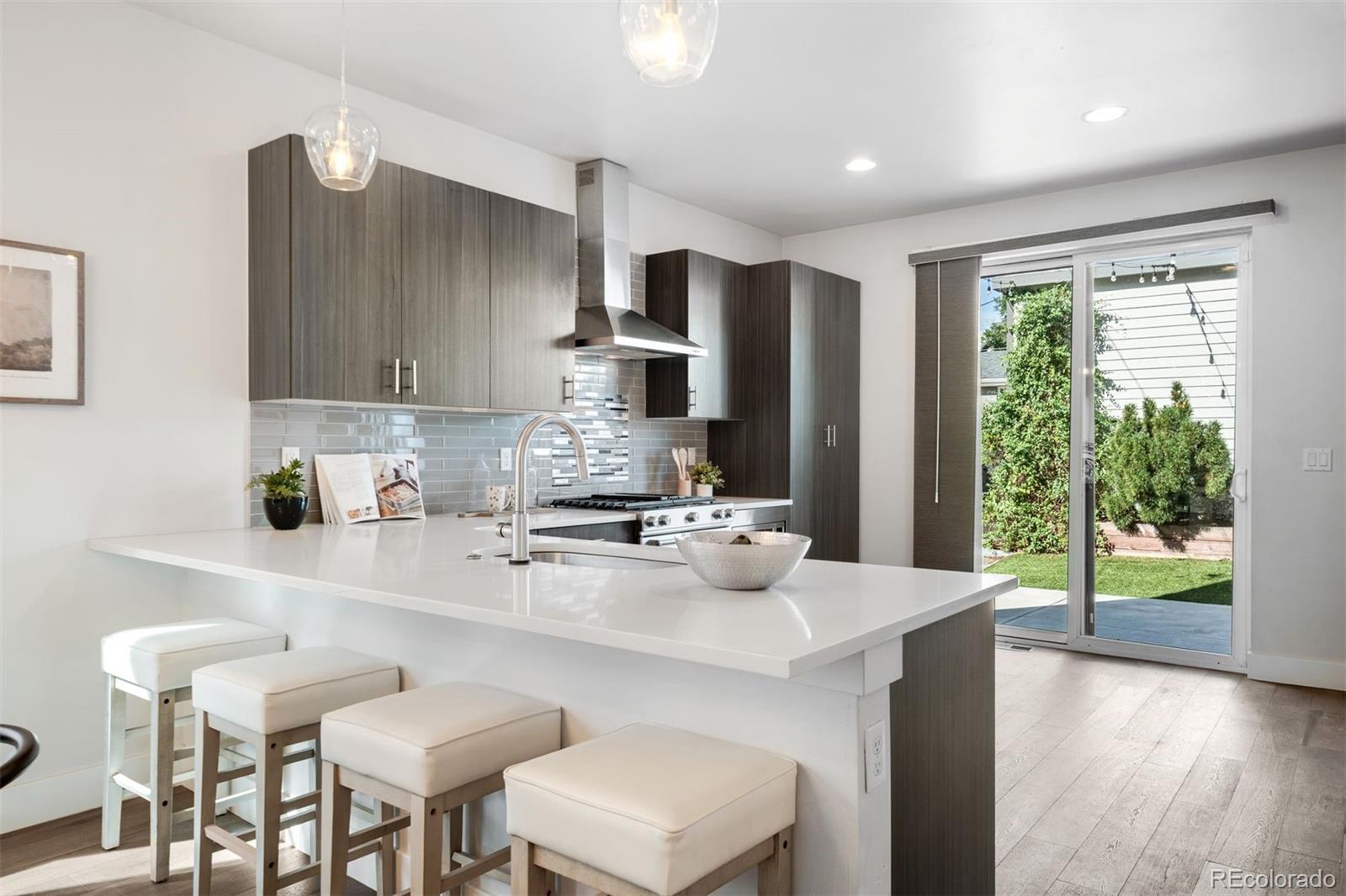 MLS Image #6 for 2115  eliot street,denver, Colorado