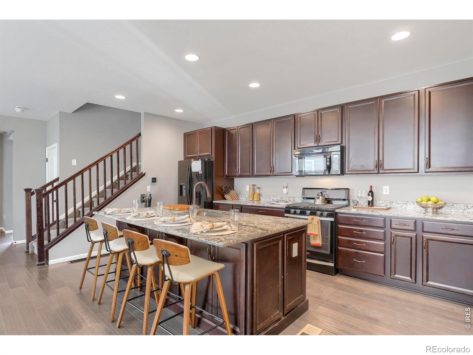 MLS Image #9 for 6977  isabell lane,arvada, Colorado