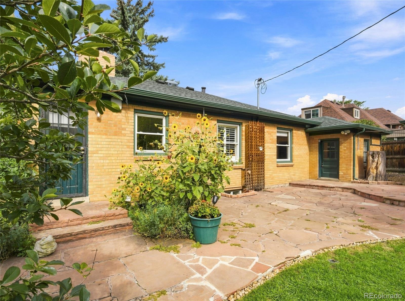 MLS Image #28 for 1010  newport street,denver, Colorado