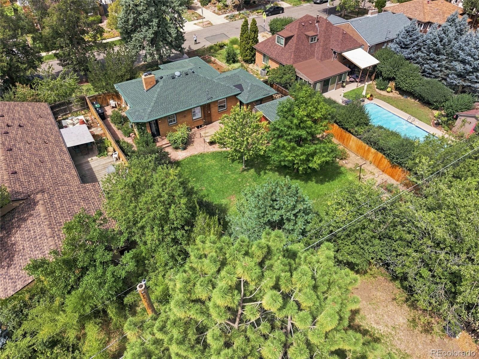 MLS Image #37 for 1010  newport street,denver, Colorado