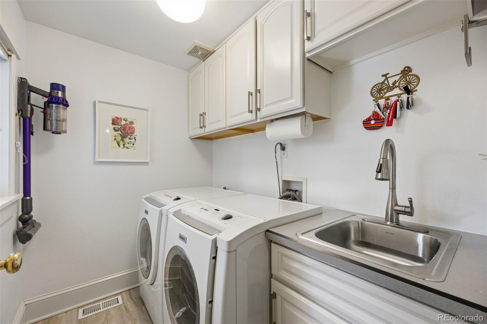 MLS Image #31 for 1040 e 7th avenue,denver, Colorado