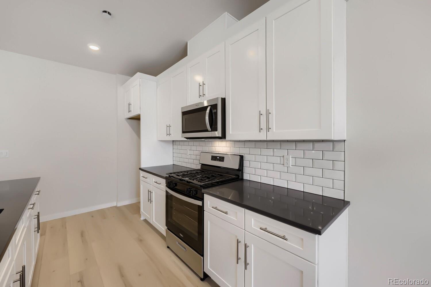 MLS Image #10 for 3370 w 87th avenue,westminster, Colorado
