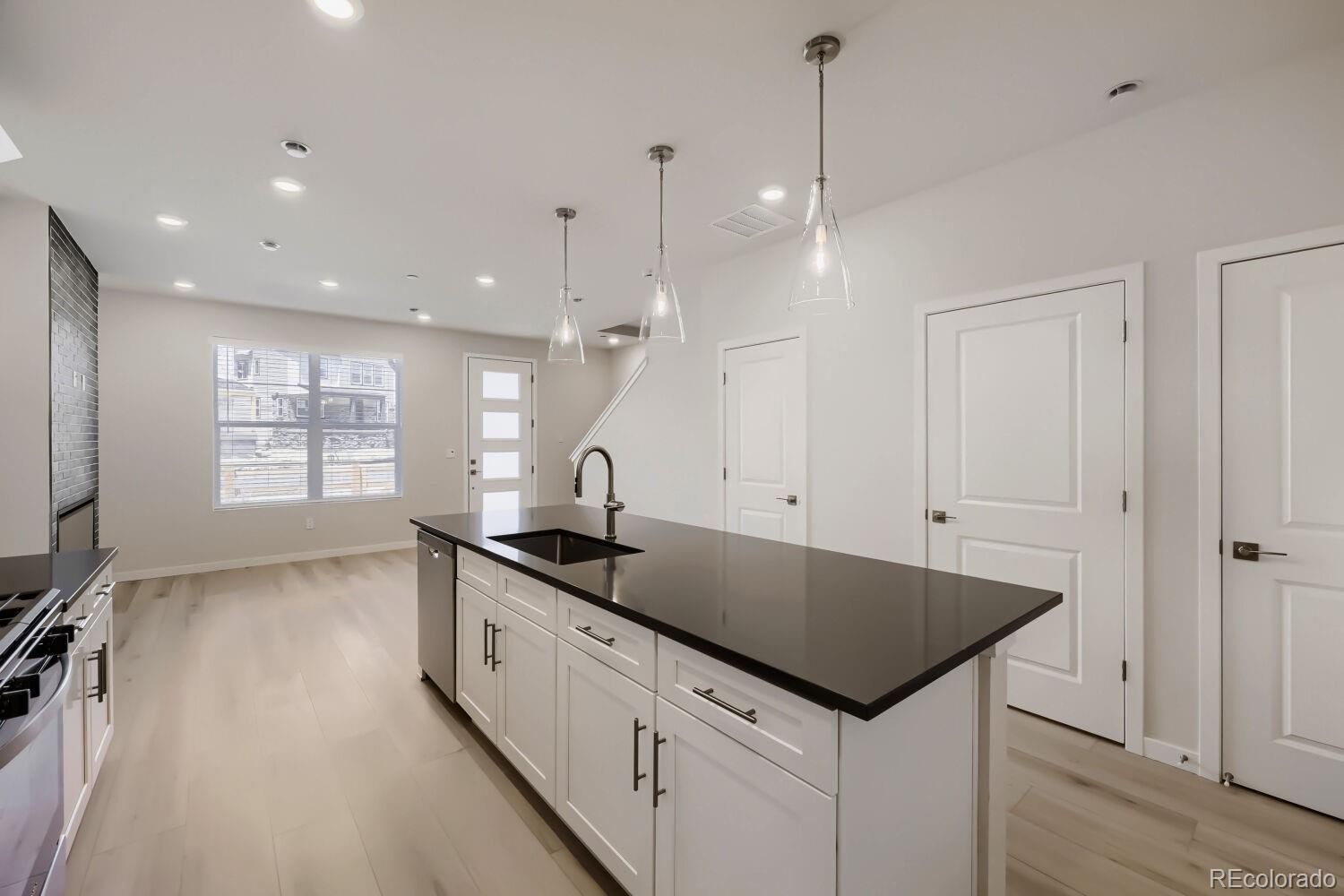 MLS Image #11 for 3370 w 87th avenue,westminster, Colorado
