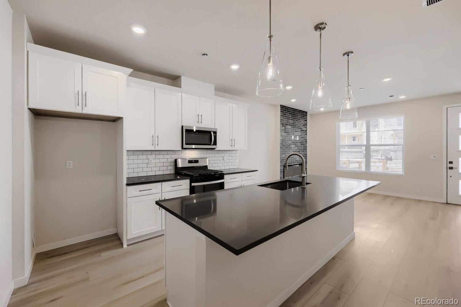 MLS Image #13 for 3370 w 87th avenue,westminster, Colorado