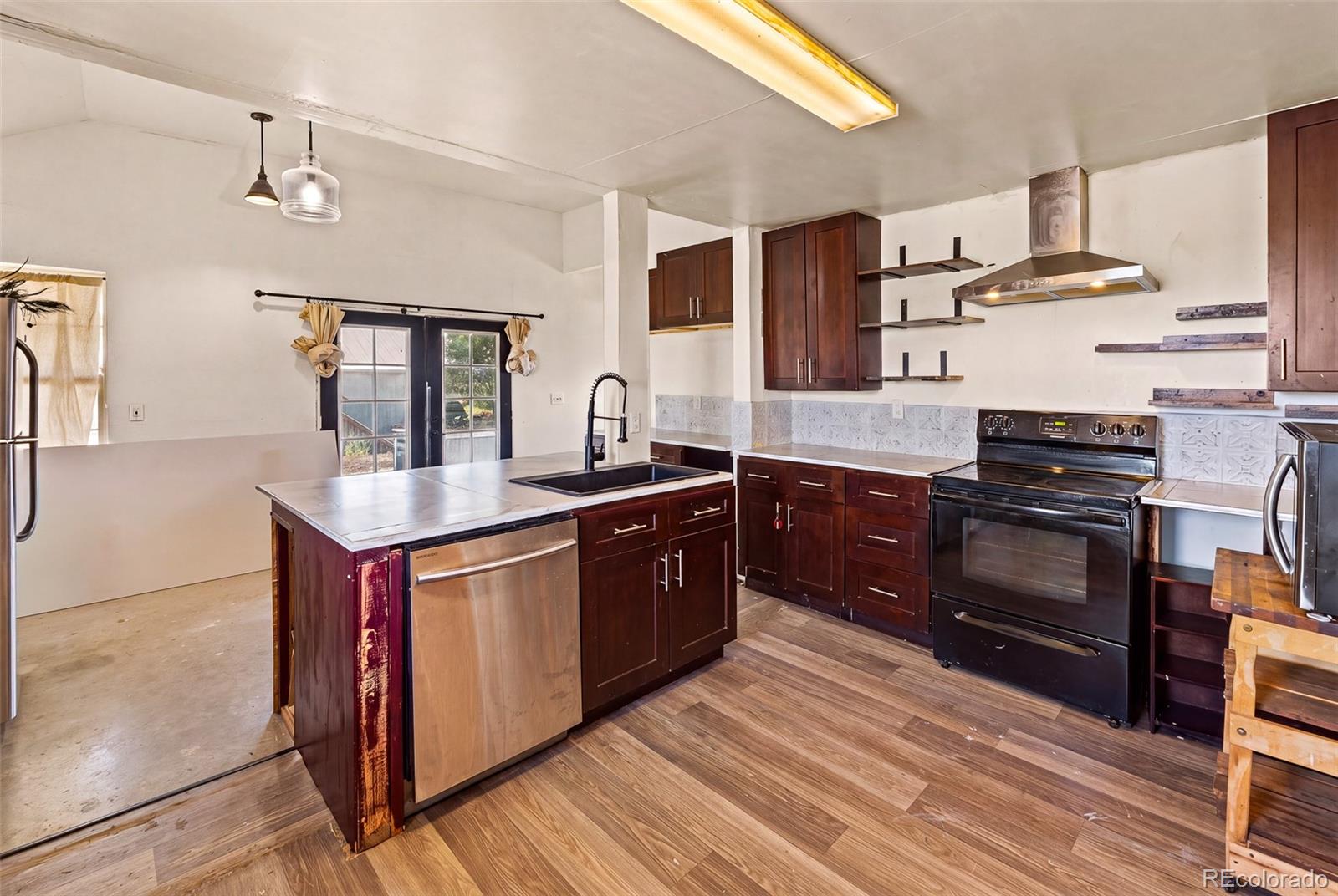 MLS Image #18 for 32638  county road 10 ,keenesburg, Colorado