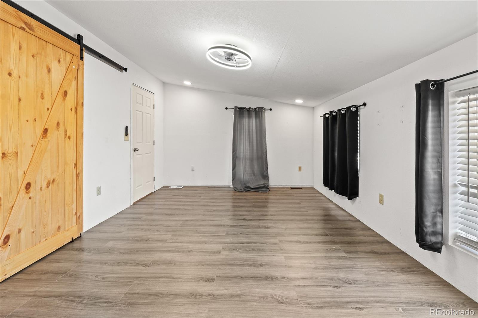 MLS Image #26 for 32638  county road 10 ,keenesburg, Colorado