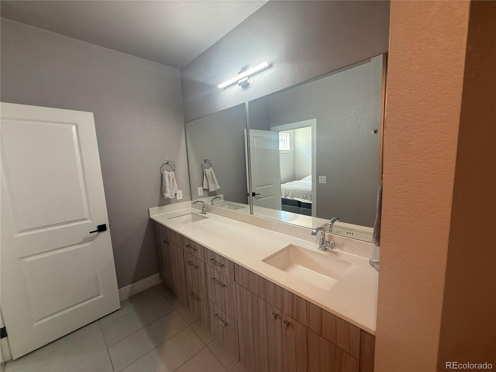 MLS Image #6 for 1284  stuart street,denver, Colorado