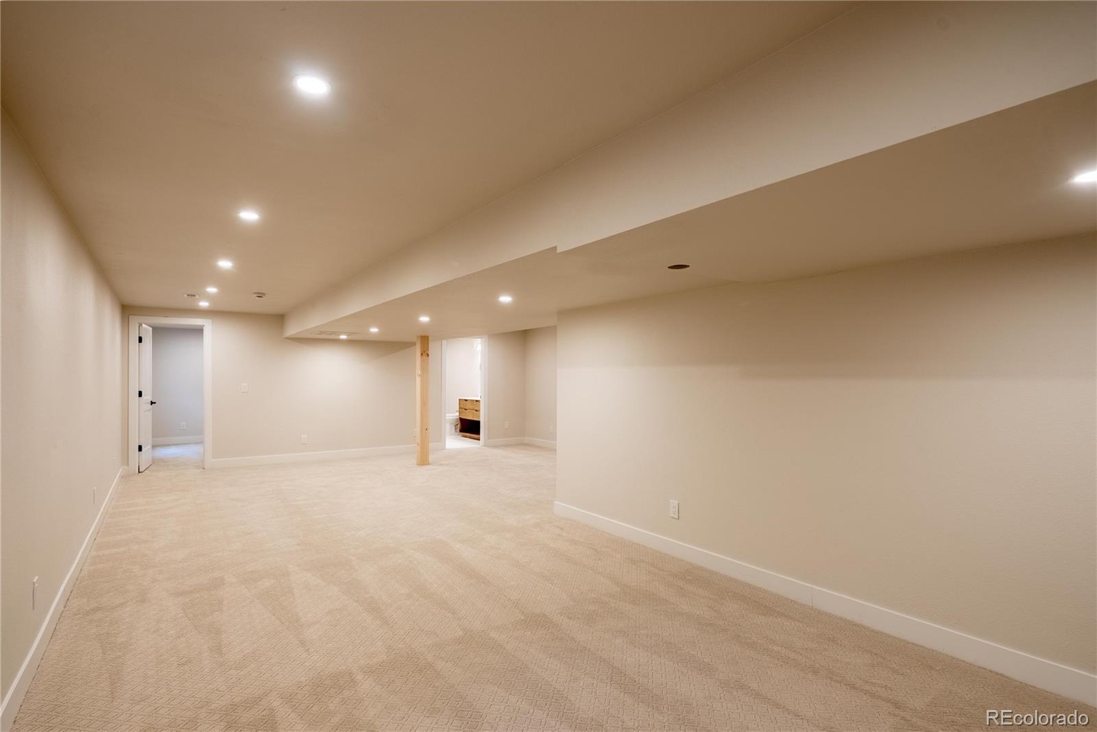 MLS Image #34 for 7706 s madison circle,centennial, Colorado