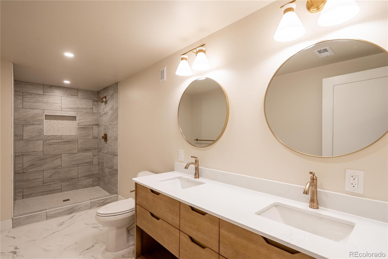 MLS Image #35 for 7706 s madison circle,centennial, Colorado