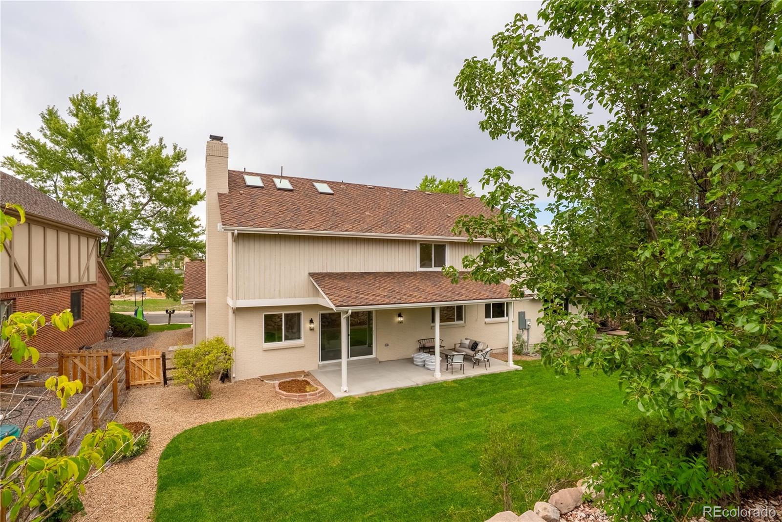 MLS Image #40 for 7706 s madison circle,centennial, Colorado