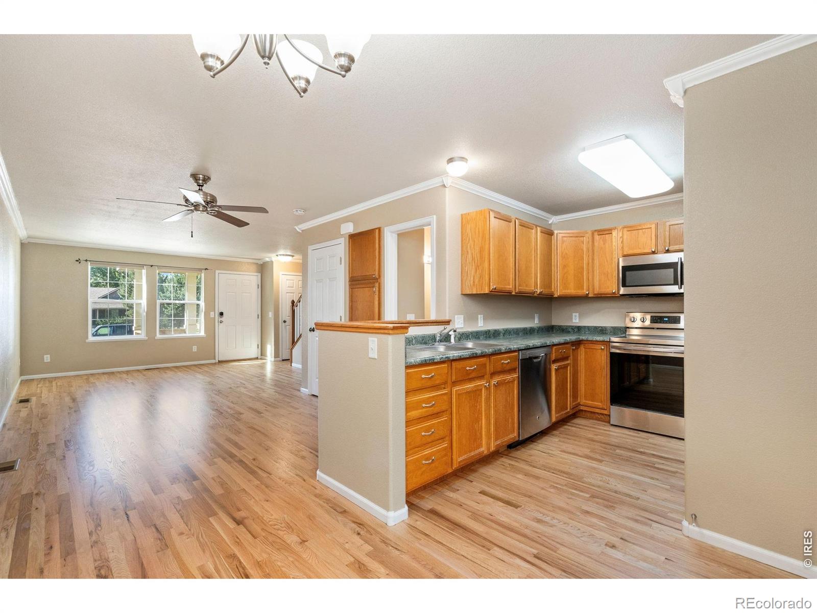 MLS Image #10 for 814  apex drive,fort collins, Colorado