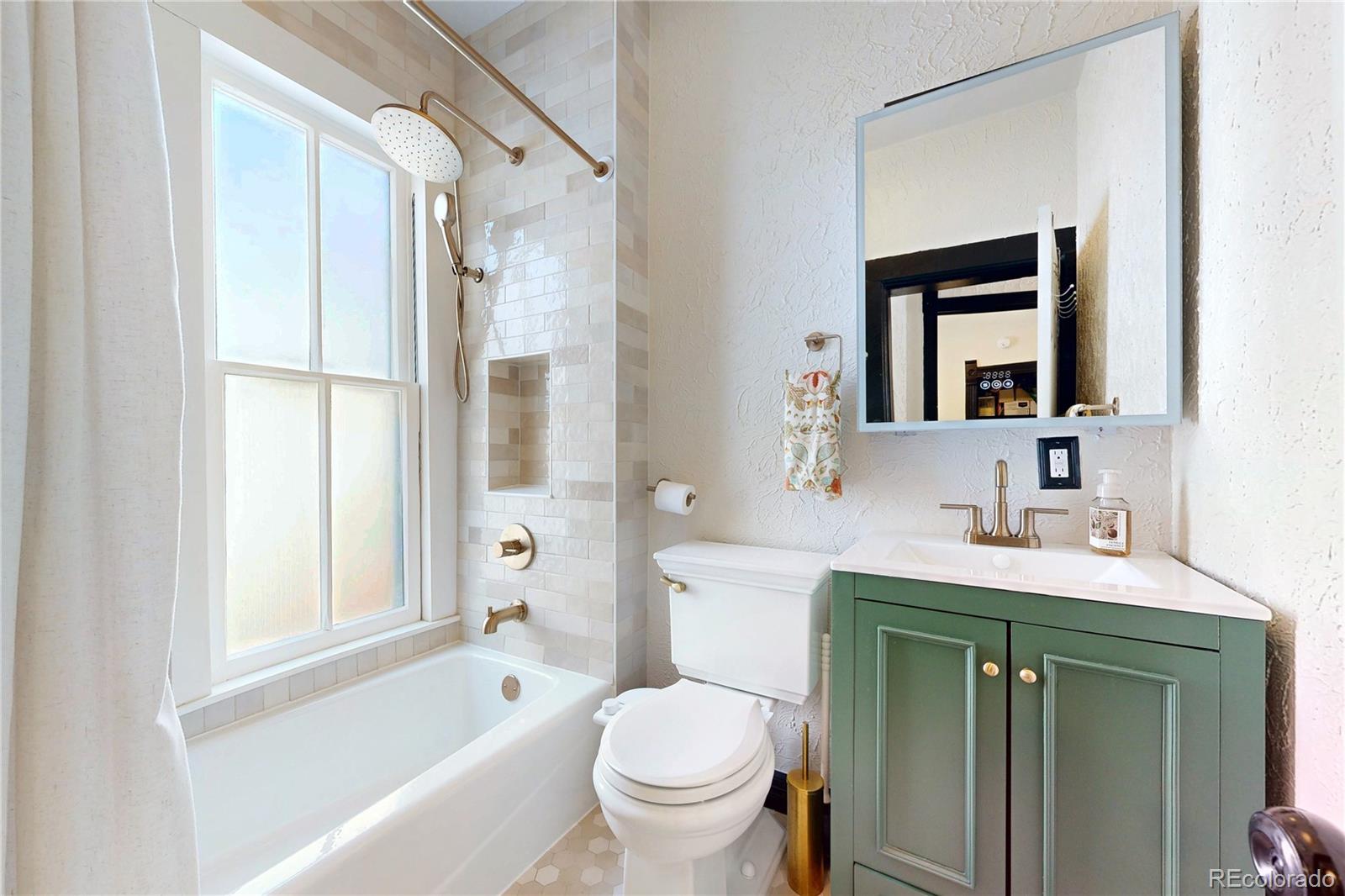 MLS Image #31 for 3328 n williams street,denver, Colorado