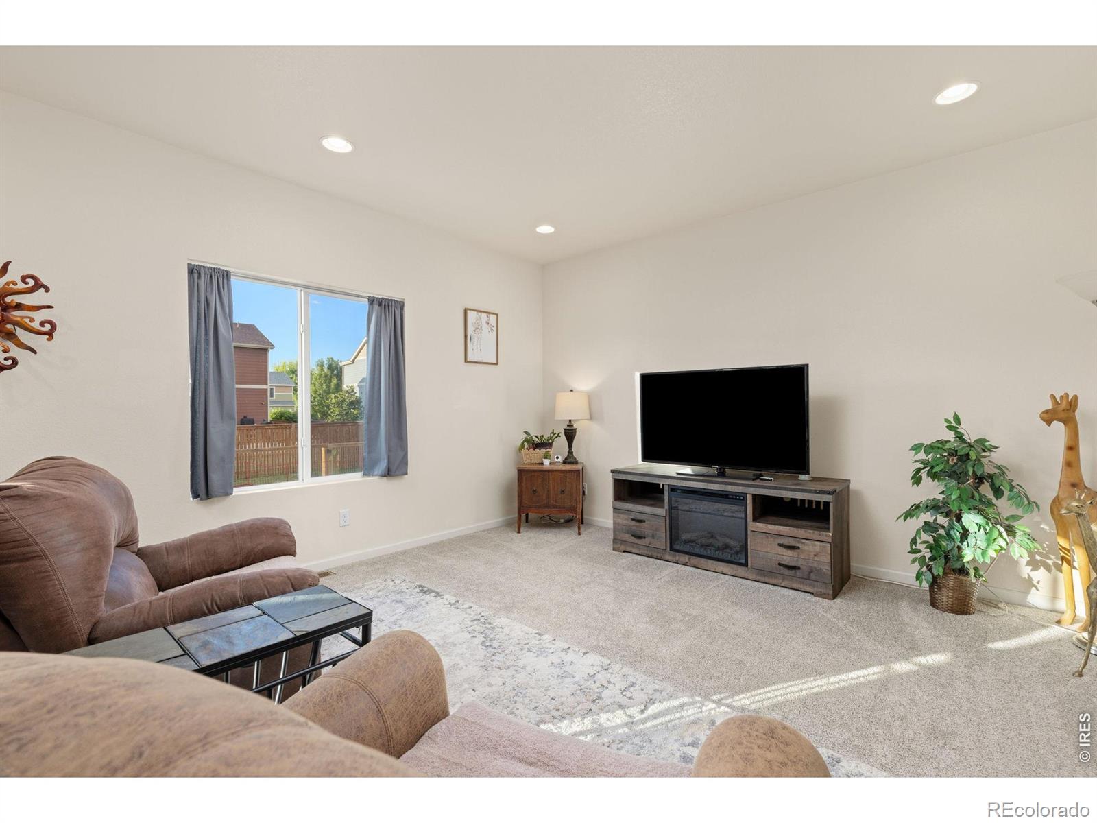 MLS Image #5 for 3147  aries drive,loveland, Colorado