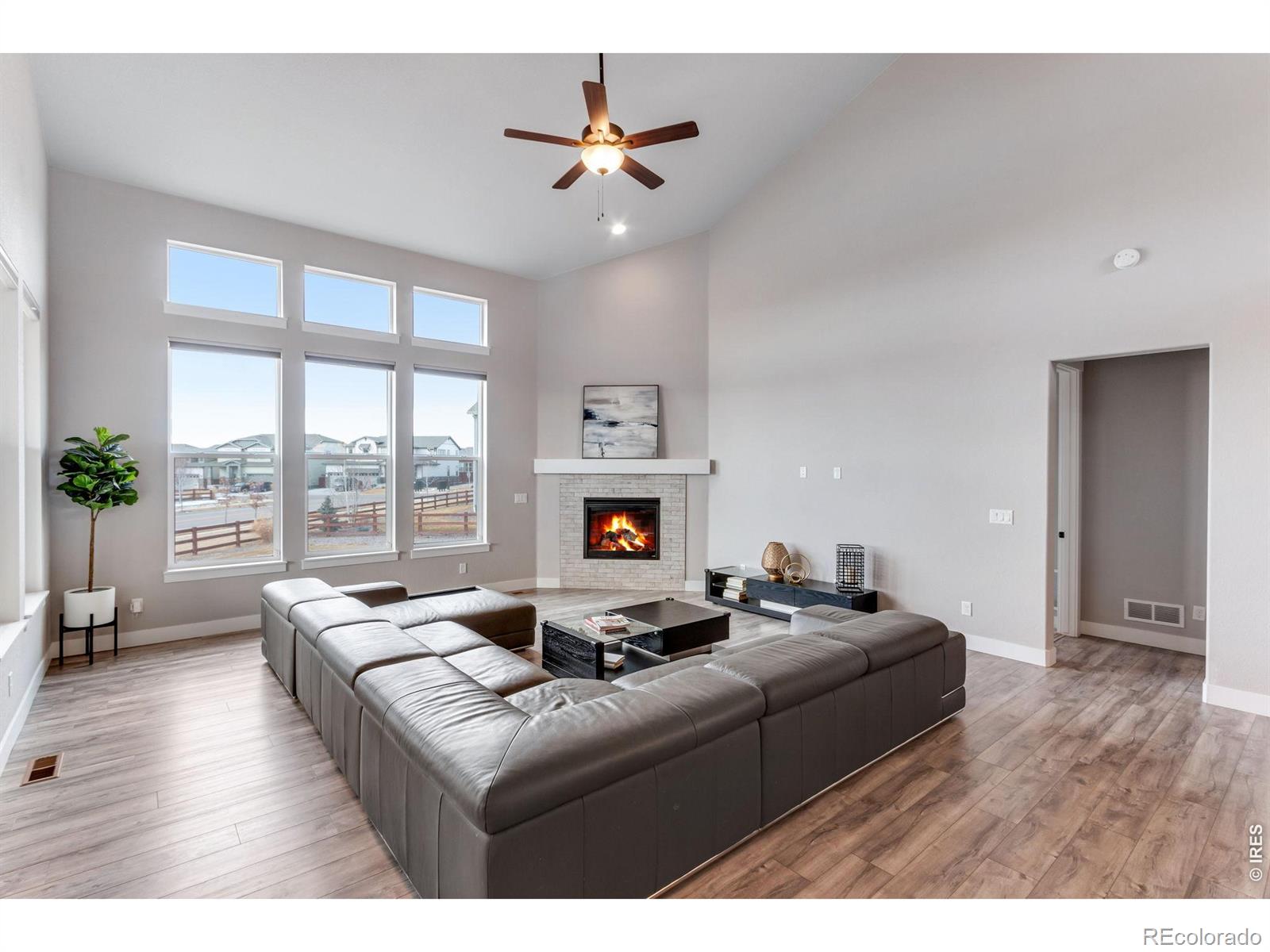 MLS Image #4 for 2078  covered bridge parkway,windsor, Colorado