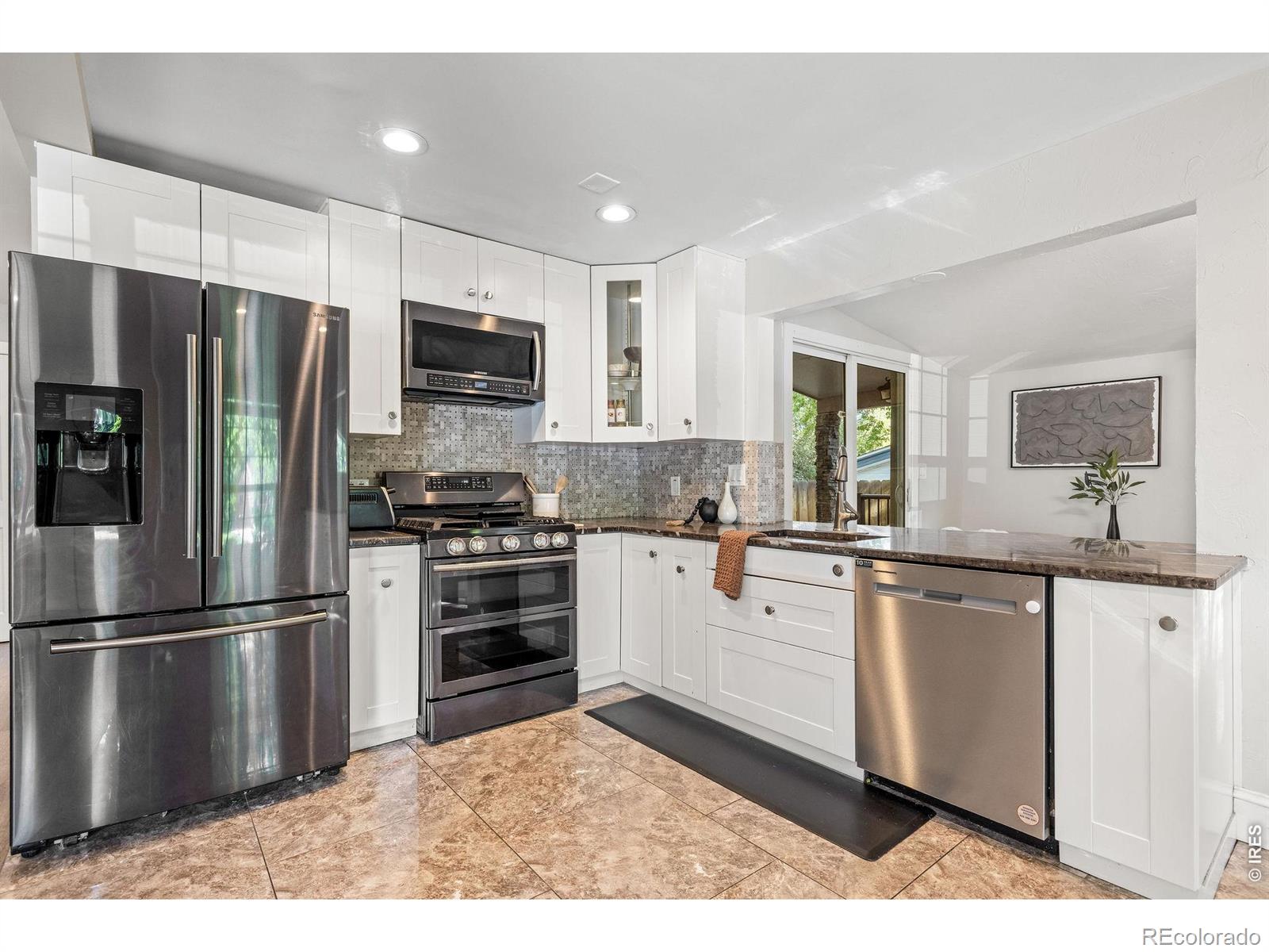 MLS Image #10 for 1265 s grape street,denver, Colorado
