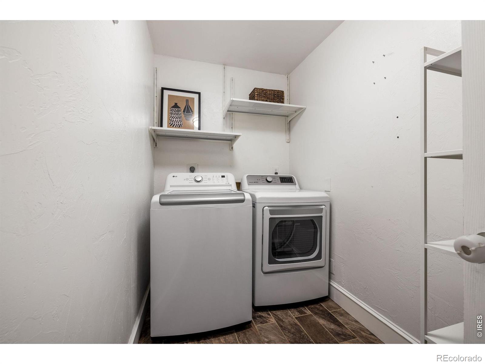 MLS Image #20 for 1265 s grape street,denver, Colorado