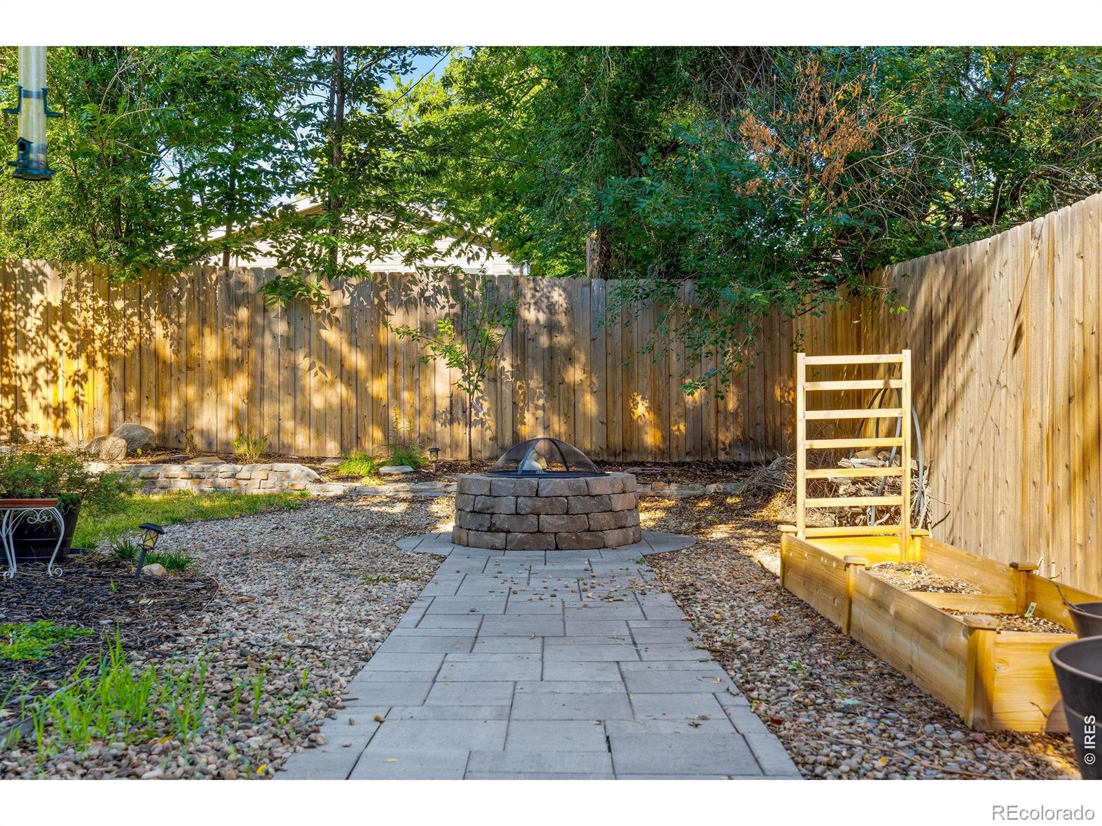 MLS Image #27 for 1265 s grape street,denver, Colorado