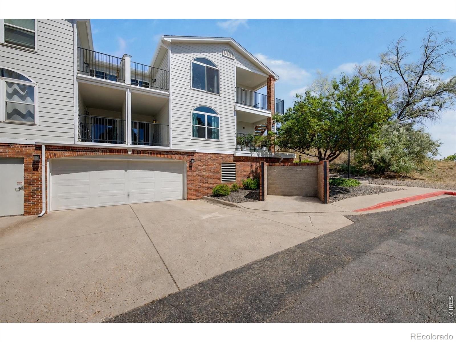 MLS Image #37 for 1629 s deframe street,lakewood, Colorado