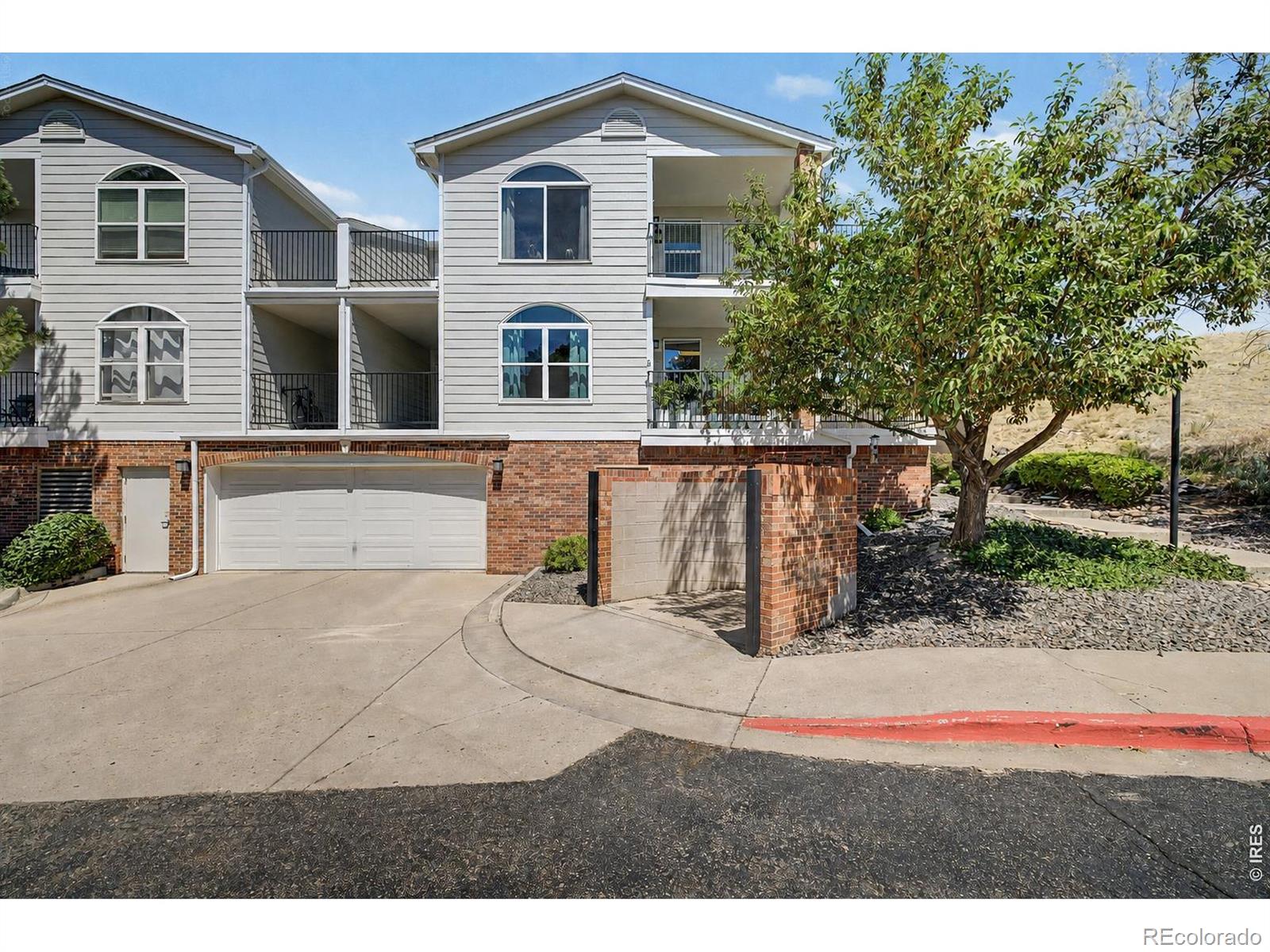 MLS Image #38 for 1629 s deframe street,lakewood, Colorado