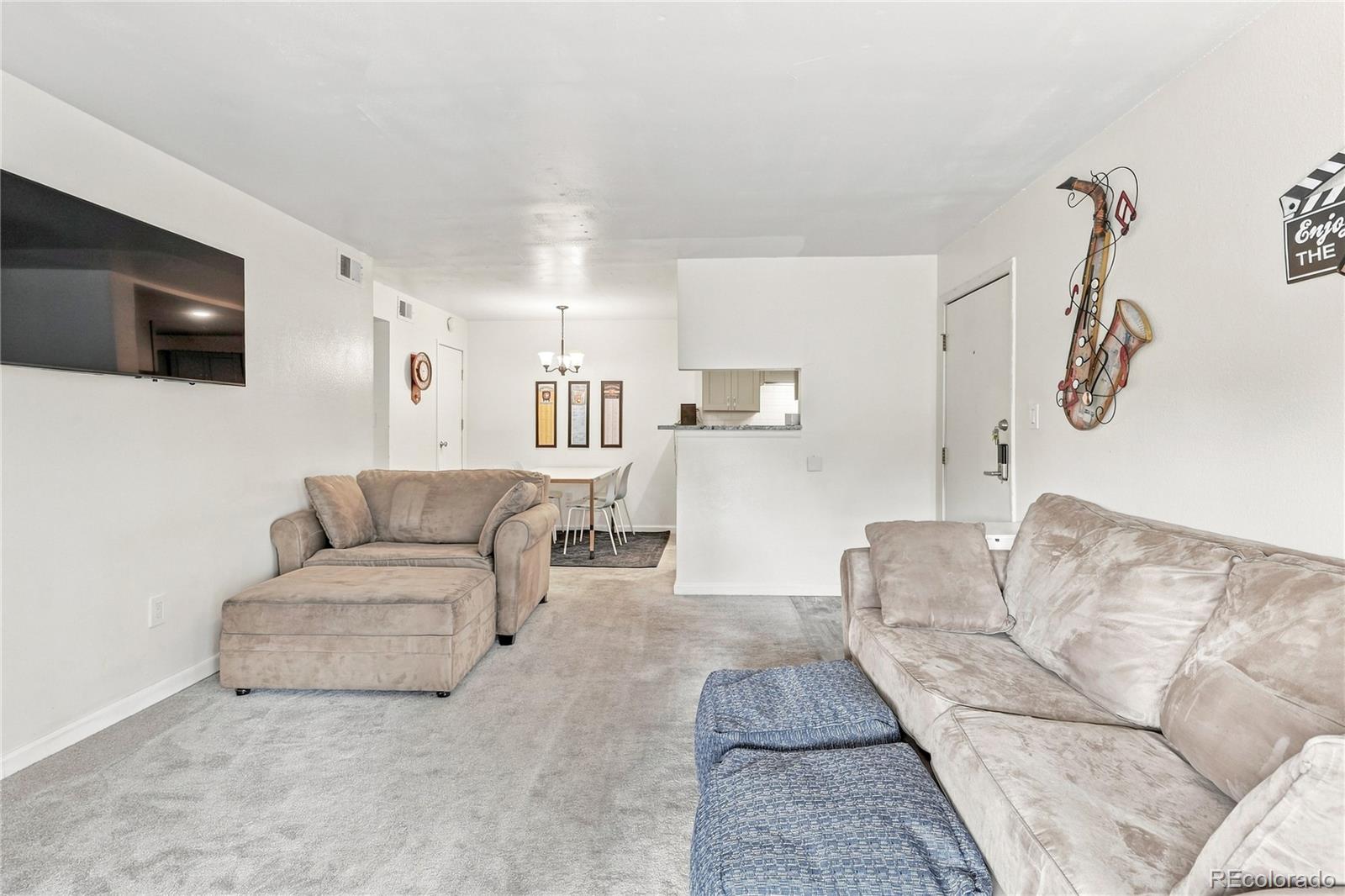 MLS Image #4 for 4400 s quebec street,denver, Colorado