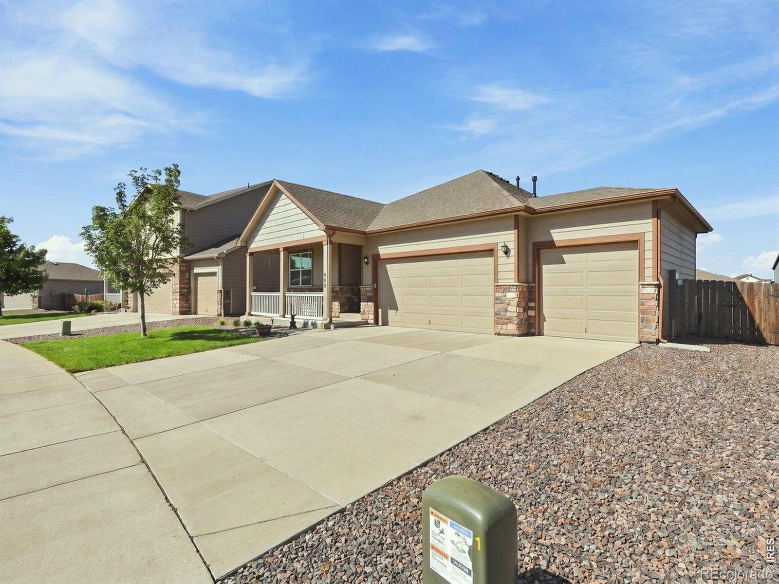 MLS Image #1 for 904  charlton drive,windsor, Colorado