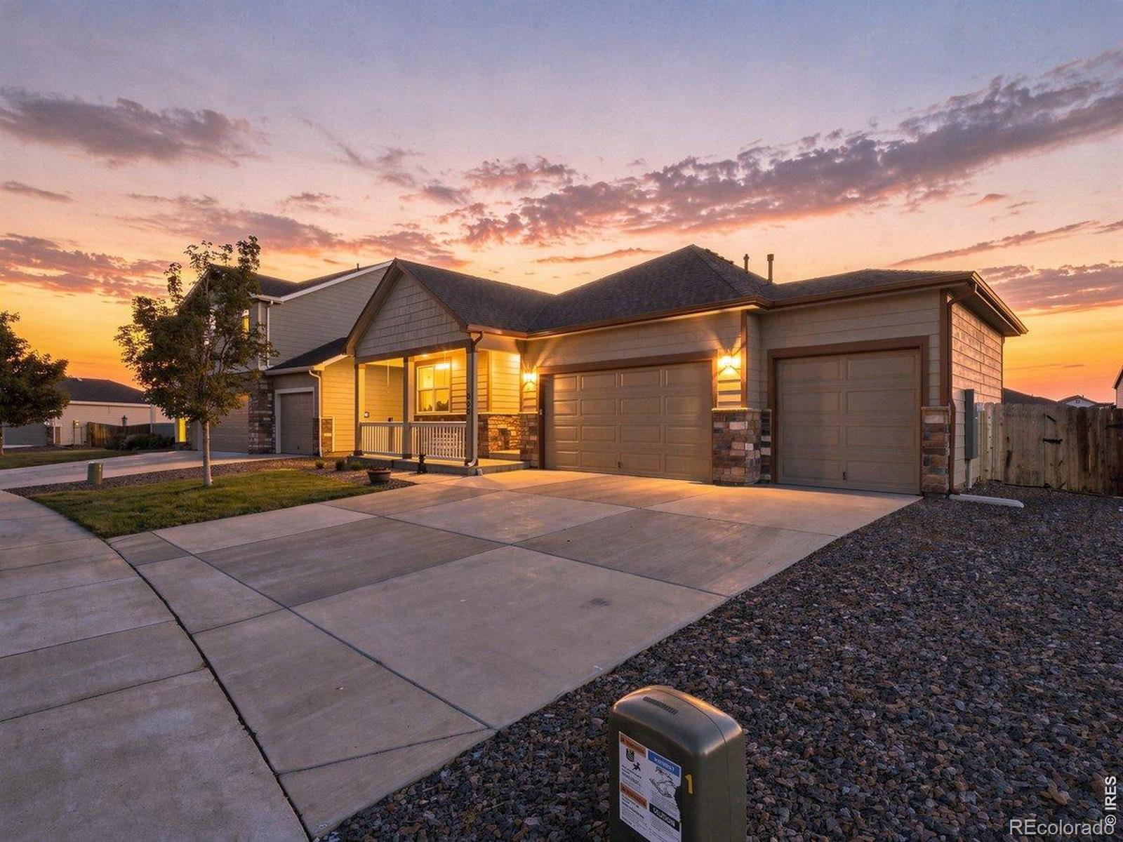 MLS Image #3 for 904  charlton drive,windsor, Colorado