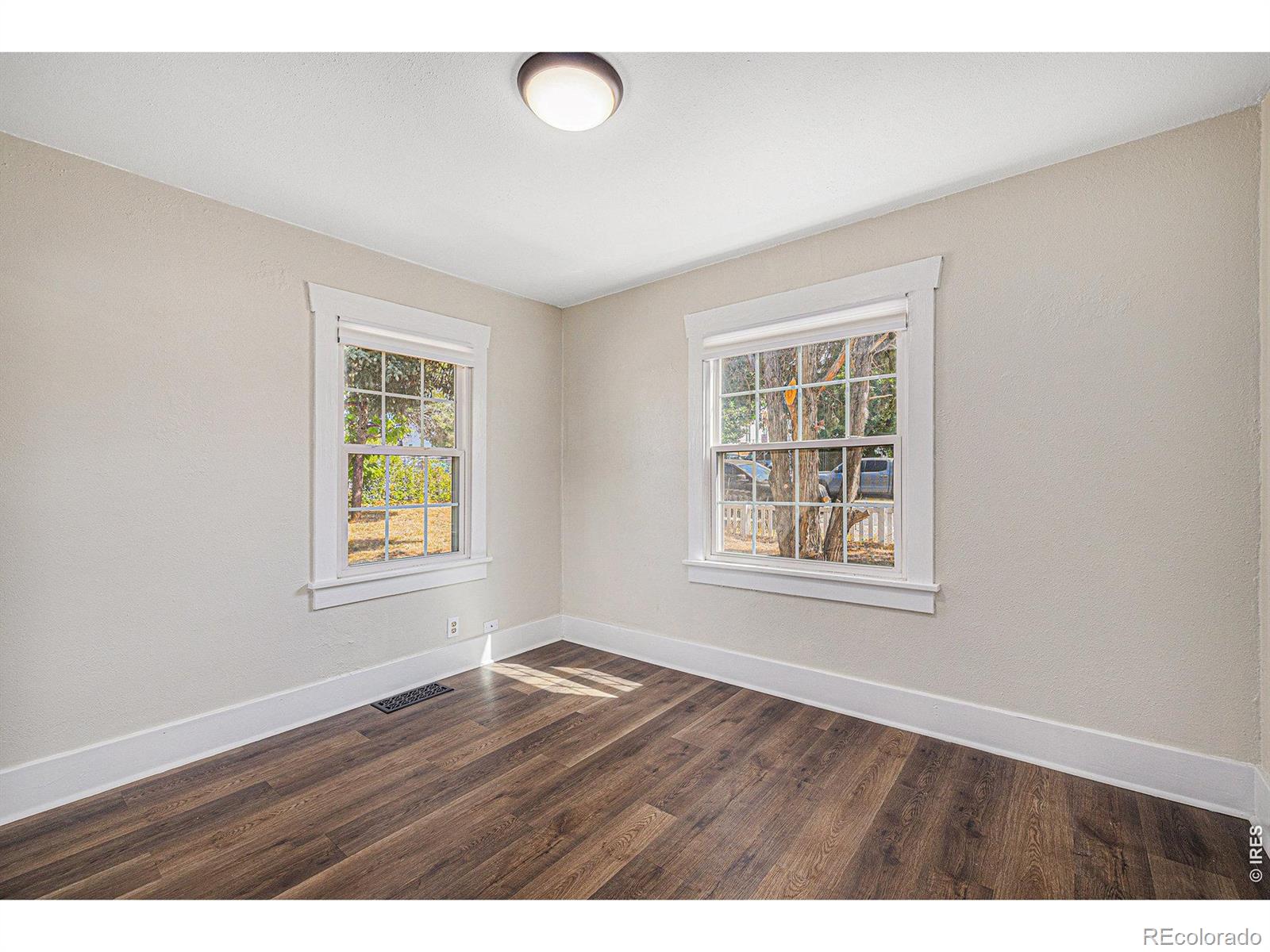 MLS Image #21 for 347 w rafferty gardens avenue,littleton, Colorado