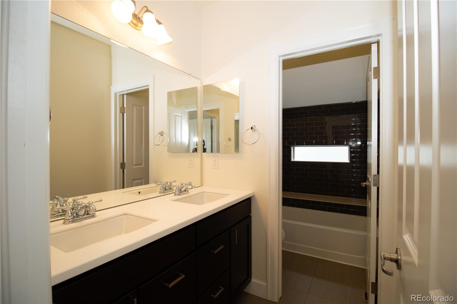 MLS Image #29 for 8044 e 50th drive,denver, Colorado