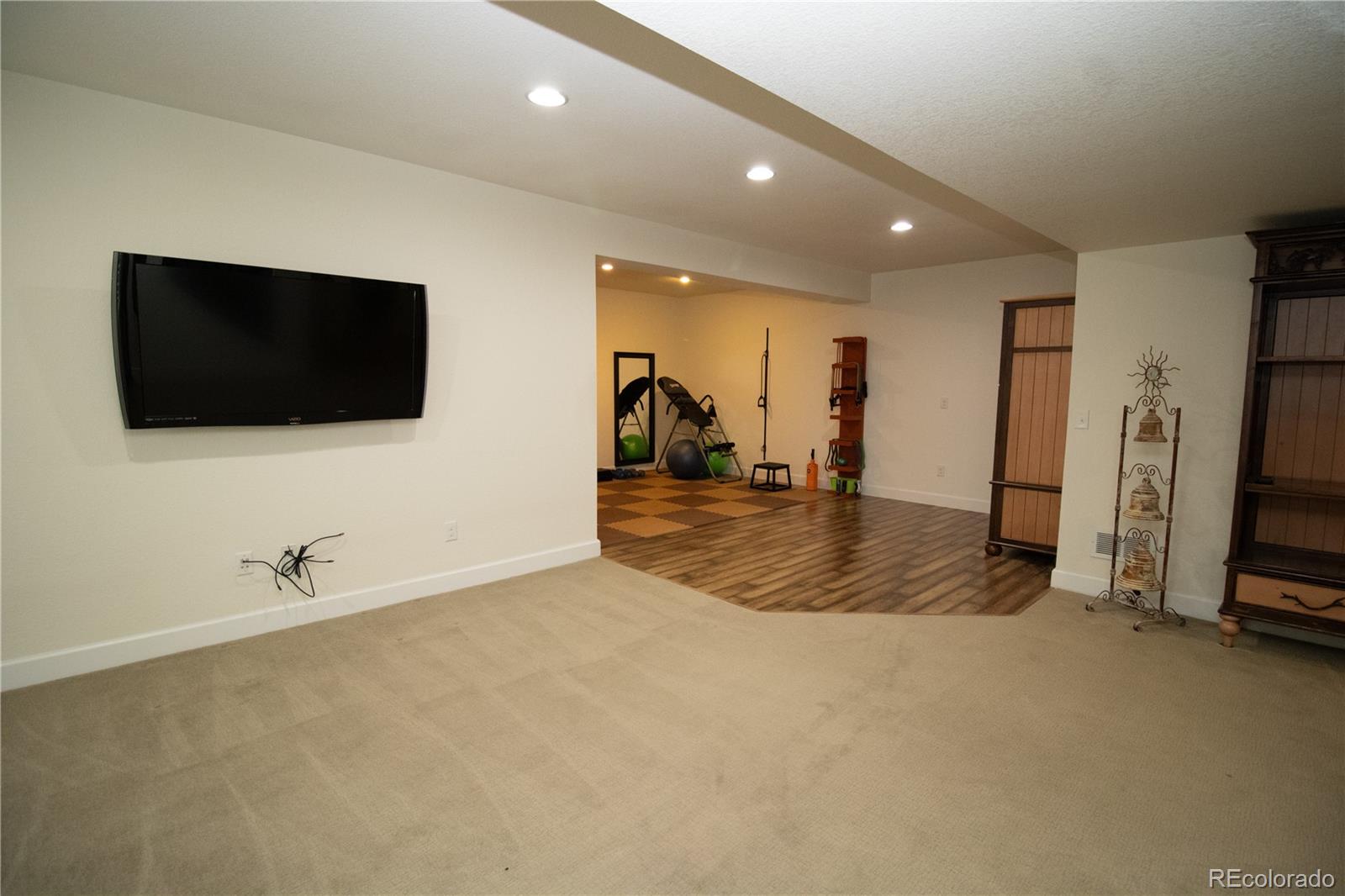 MLS Image #33 for 8044 e 50th drive,denver, Colorado