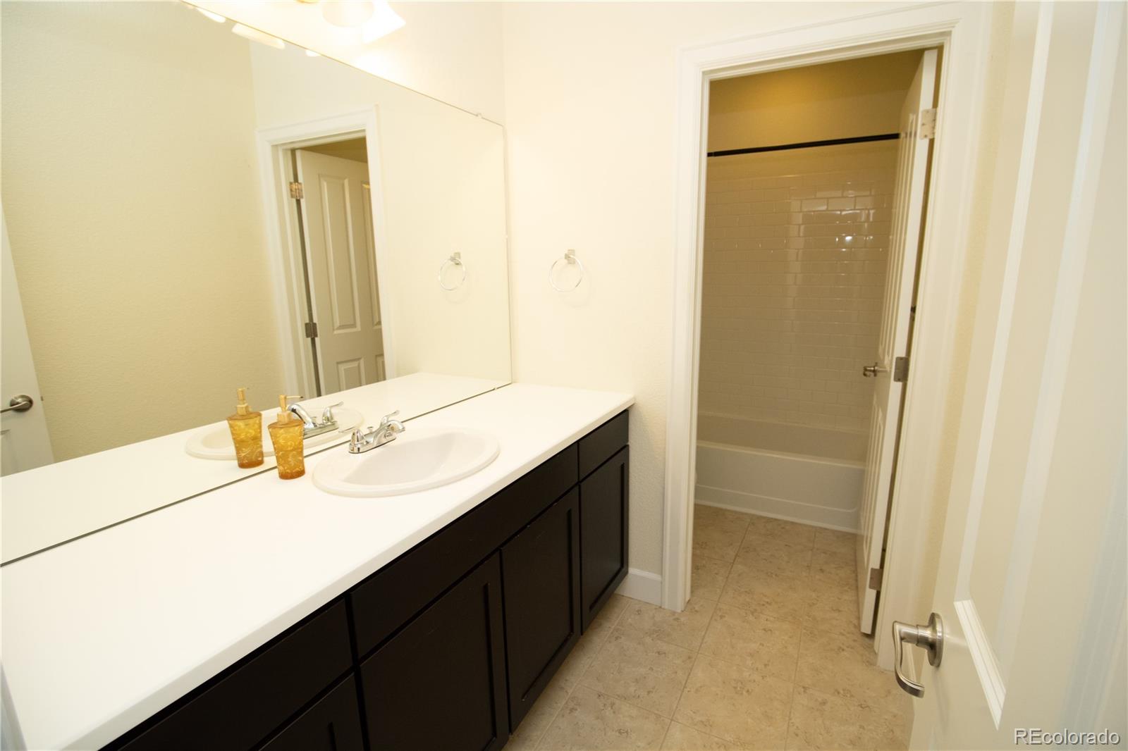 MLS Image #34 for 8044 e 50th drive,denver, Colorado