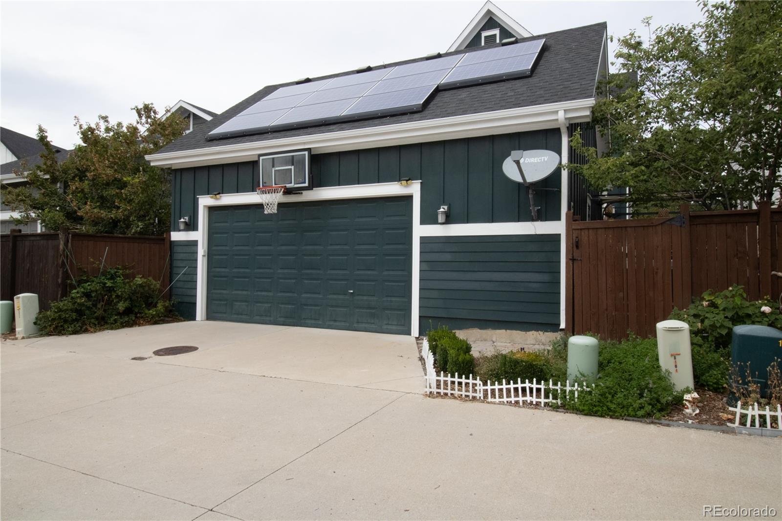 MLS Image #39 for 8044 e 50th drive,denver, Colorado
