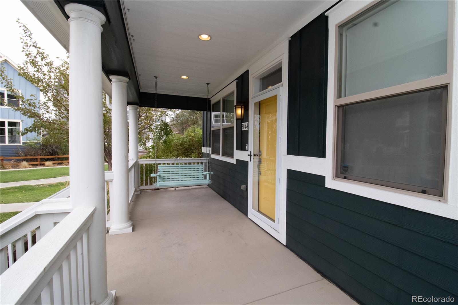 MLS Image #4 for 8044 e 50th drive,denver, Colorado