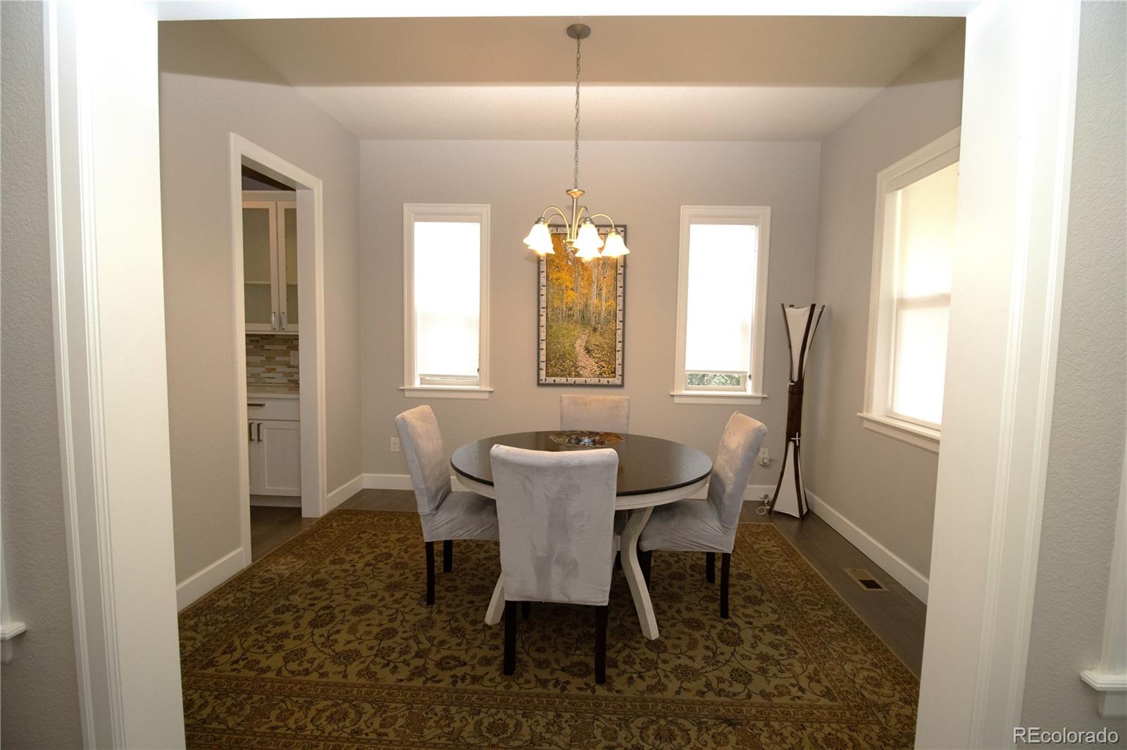 MLS Image #8 for 8044 e 50th drive,denver, Colorado