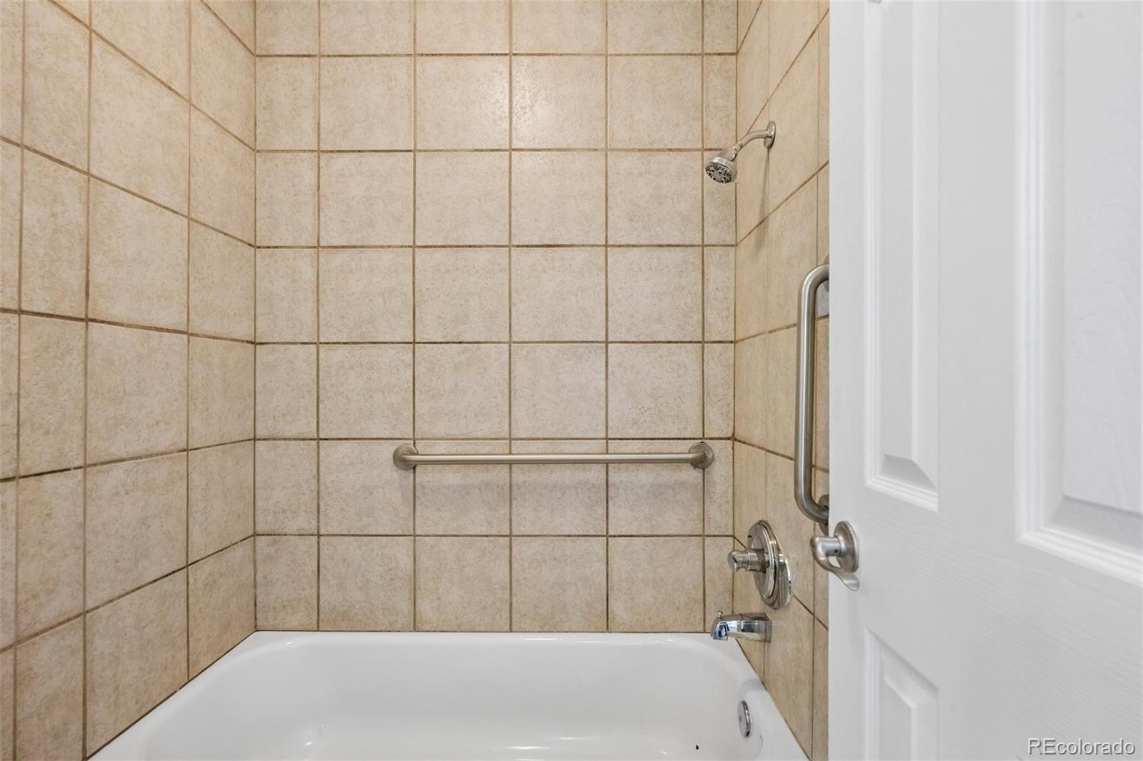 MLS Image #17 for 5875 e iliff avenue,denver, Colorado