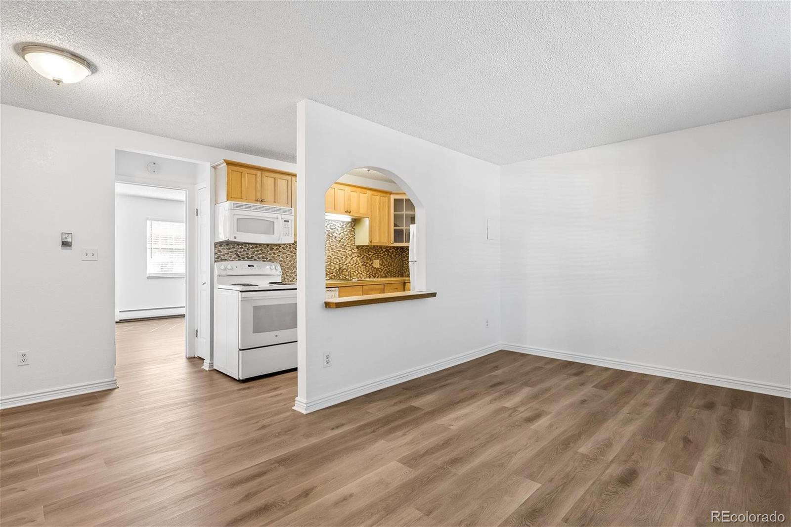 MLS Image #7 for 5875 e iliff avenue,denver, Colorado