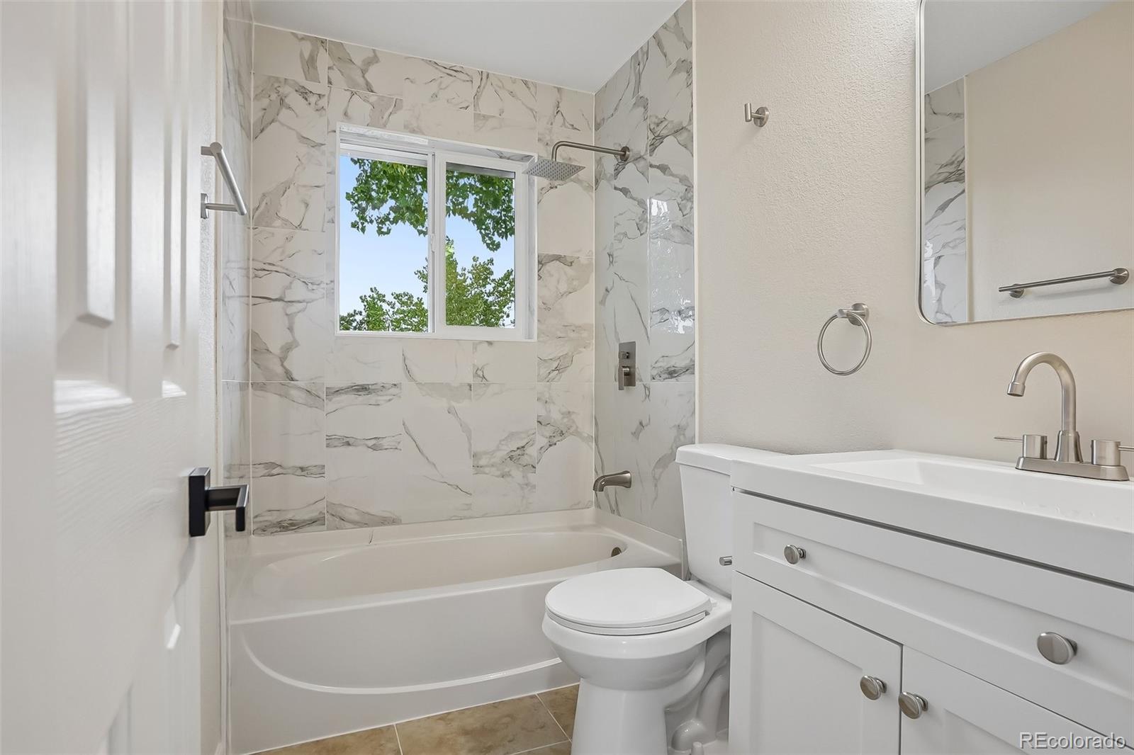 MLS Image #14 for 4484 s eagle circle,aurora, Colorado