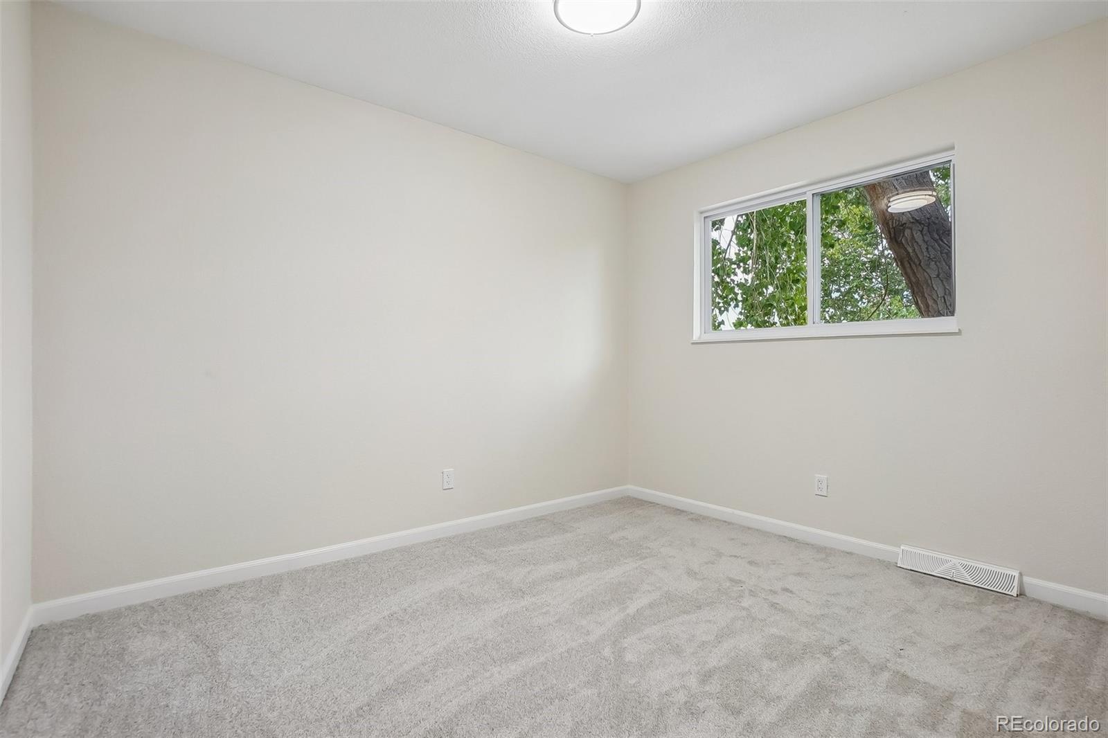 MLS Image #15 for 4484 s eagle circle,aurora, Colorado