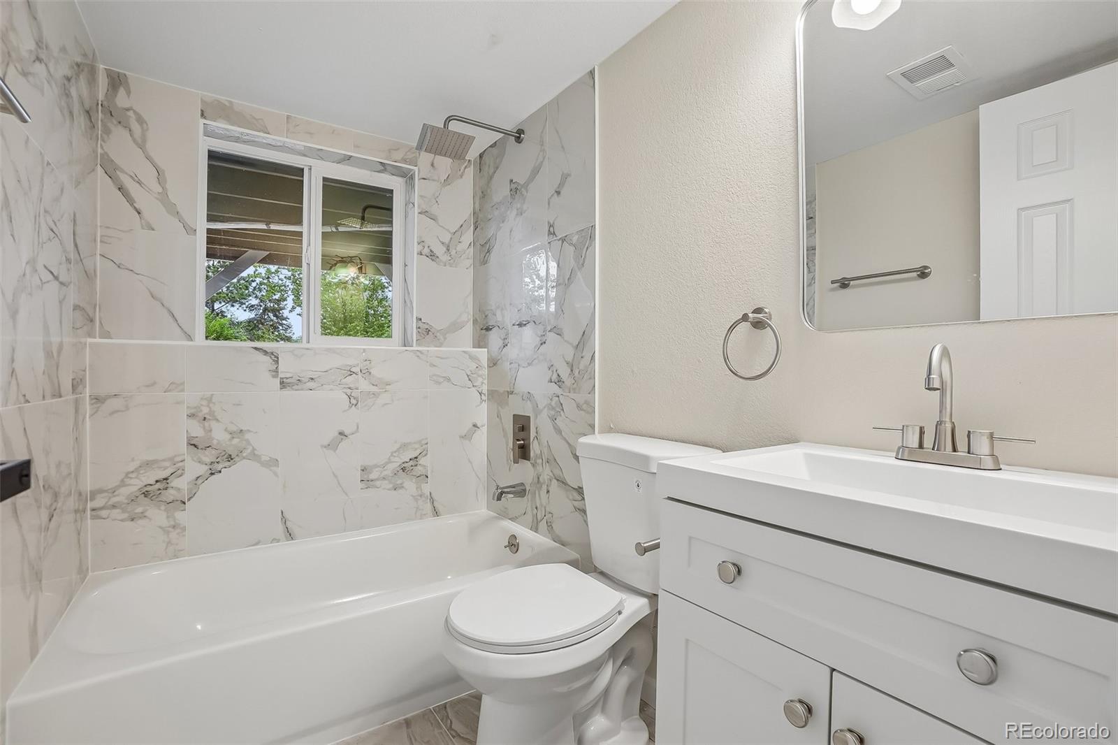 MLS Image #19 for 4484 s eagle circle,aurora, Colorado