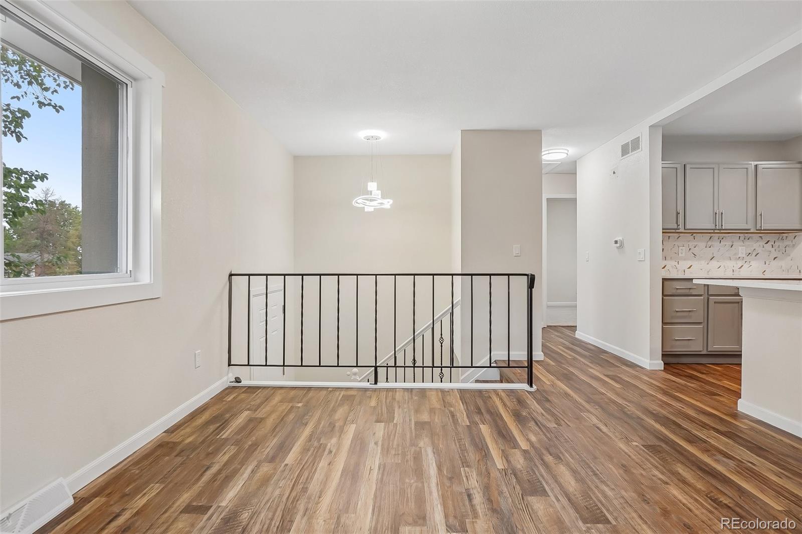 MLS Image #4 for 4484 s eagle circle,aurora, Colorado