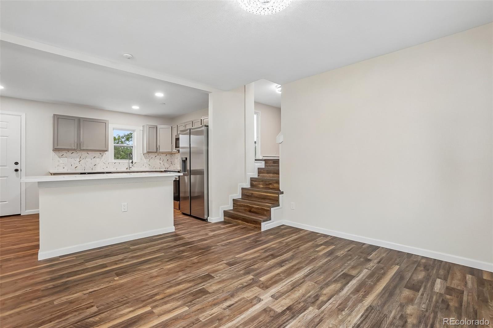 MLS Image #5 for 4484 s eagle circle,aurora, Colorado